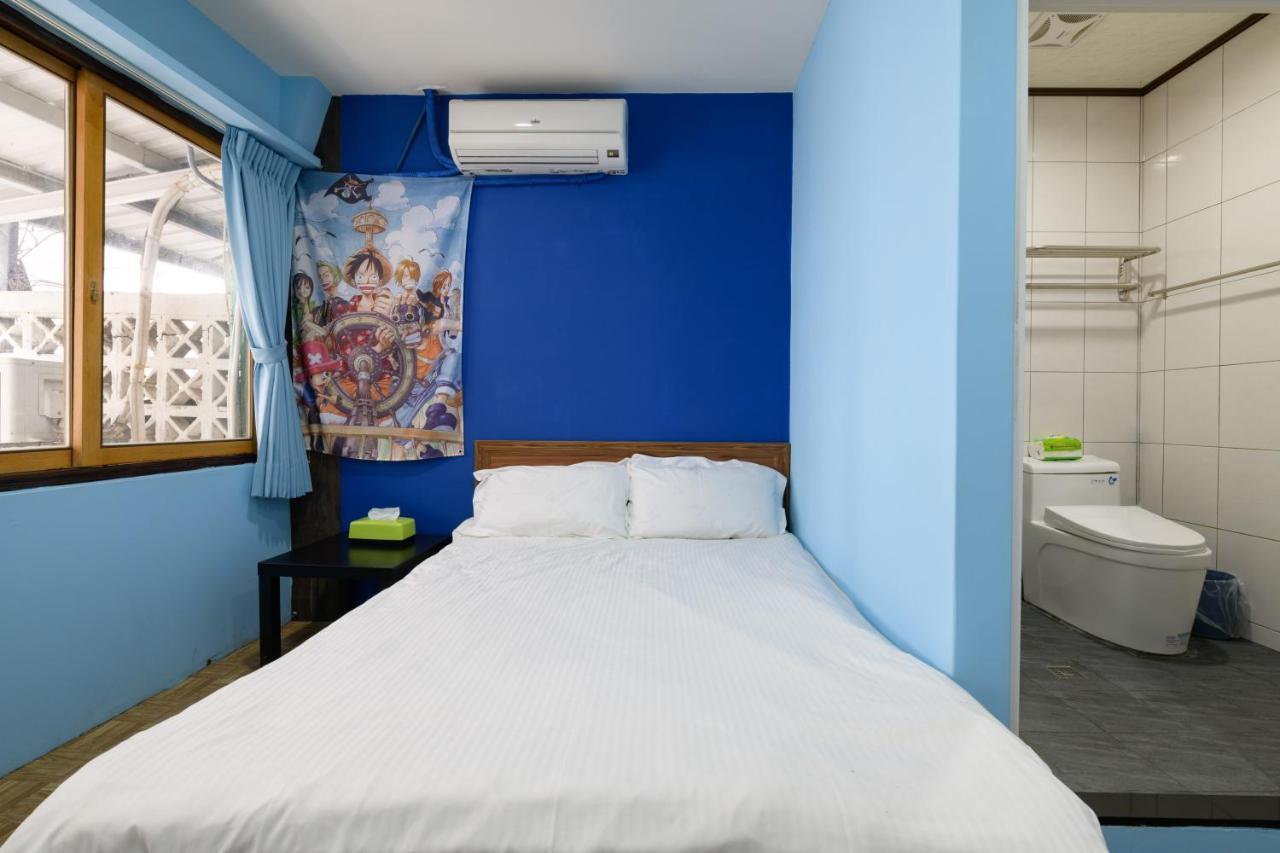 לודונג 羅東夜市 小宅一生民宿 Night Market Small House Lifetime Hotel מראה חיצוני תמונה